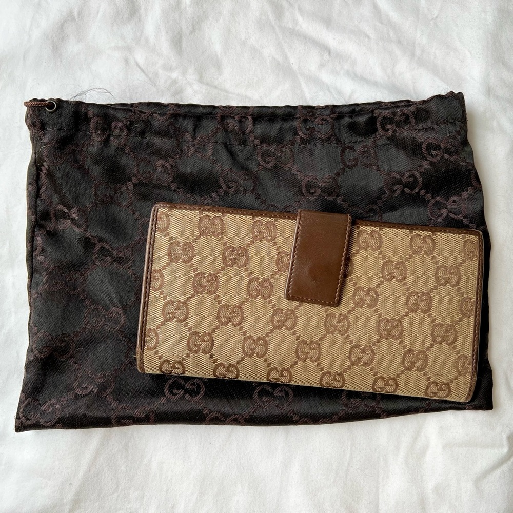 Gucci brown monogram wallet